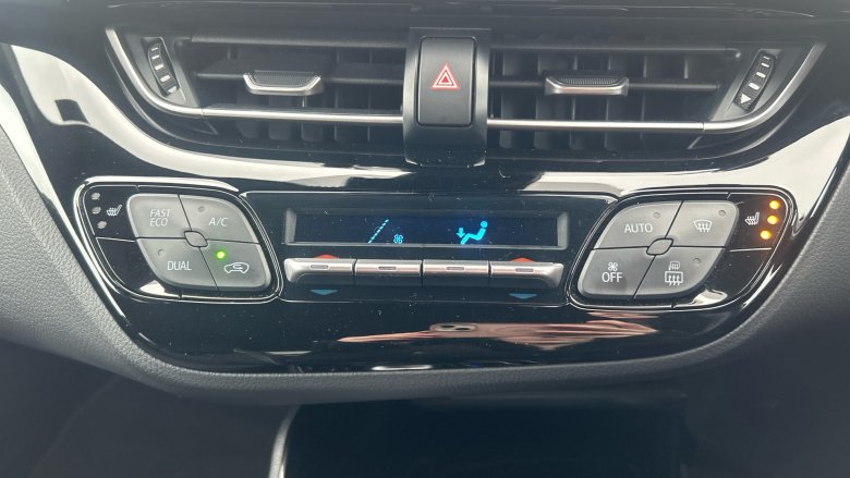 Toyota C-HR 1.8 Hybrid Design 5dr CVT Hybrid Hatchback